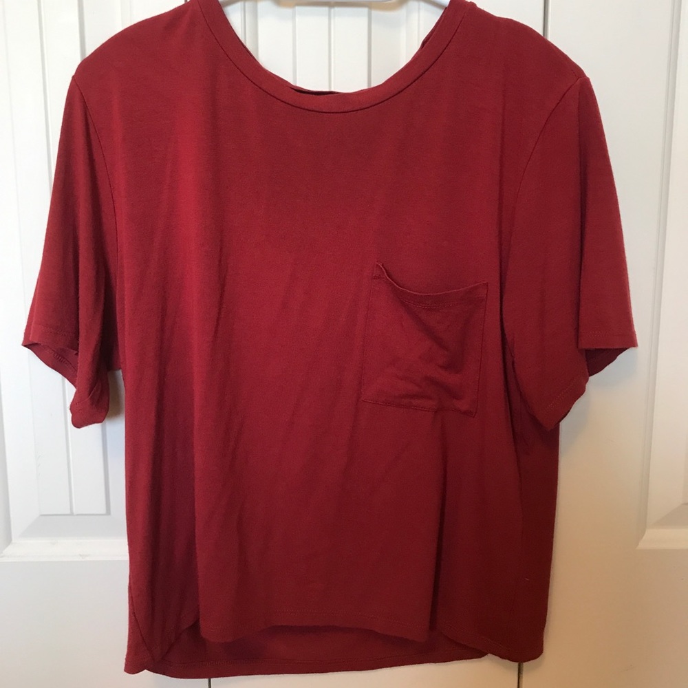 Wilfred free red t-shirt